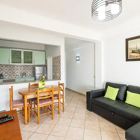 - 3 Bedrooms - Free Wifi アパート アルブフェイラ